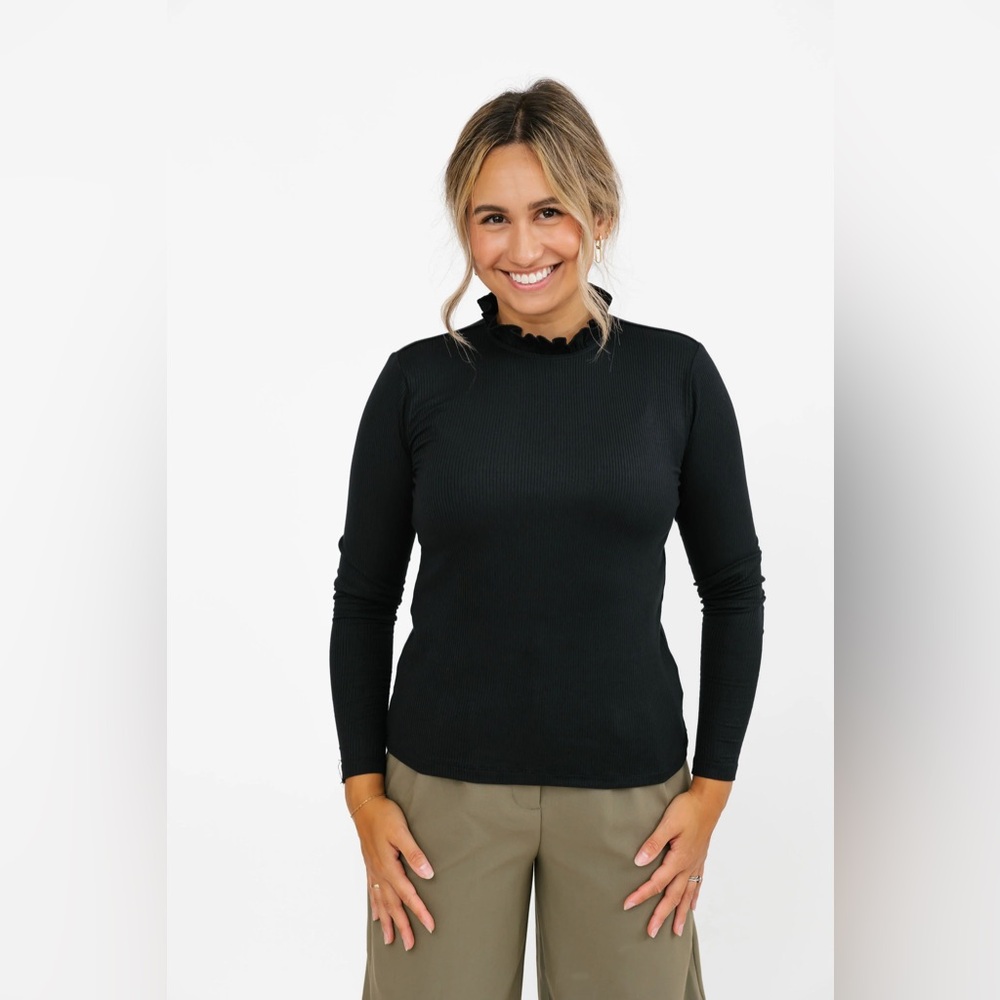 Smash + Tess Claire Long Sleeve Top (Black Sz L)